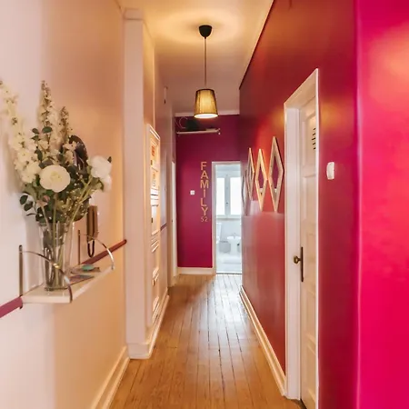 Aquilla Family 303 * Лиссабон