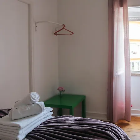 Aquilla Family 303 * Лиссабон