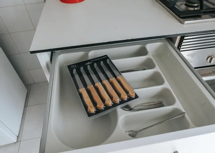 Проживання в сім'ї Aquilla Family 303 Лісабон