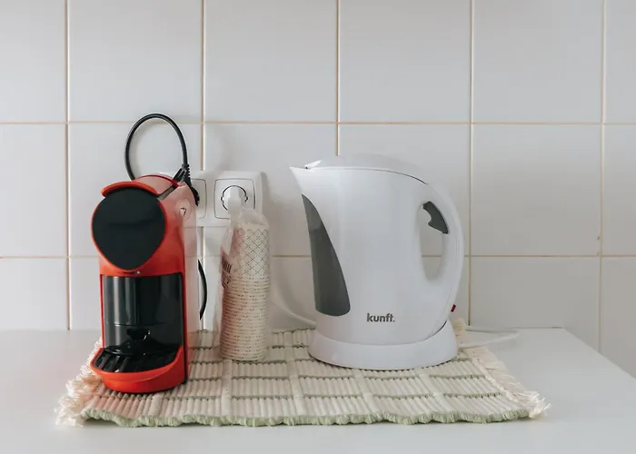 Aquilla Family 303 * Лісабон