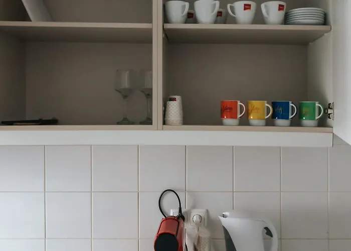 Aquilla Family 303 * Лісабон