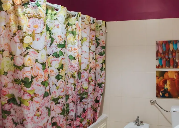 Aquilla Family 303 Лісабон